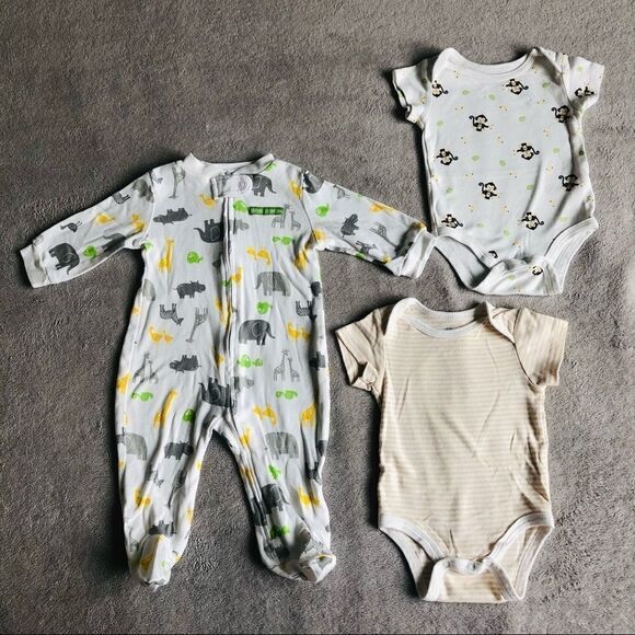 Carter’s and Little Me Mixed Lot One pieces - Picture 1 of 7